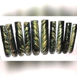 Hand crafted custom cateye 10pc 3xl long acrylic press on nails sz medium